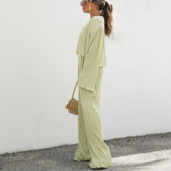 *Brand New* Green Ribbed Matching Set - Picture 4 of 6